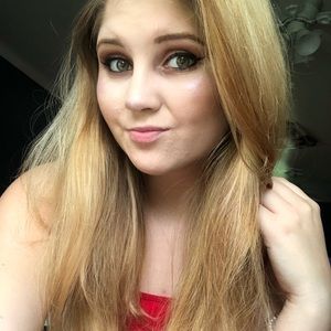 Meet your Posher, Tori